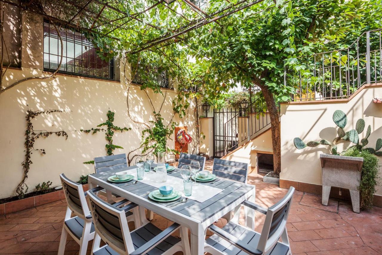 Appartement Santa Reparata With Patio And Terrace Florence